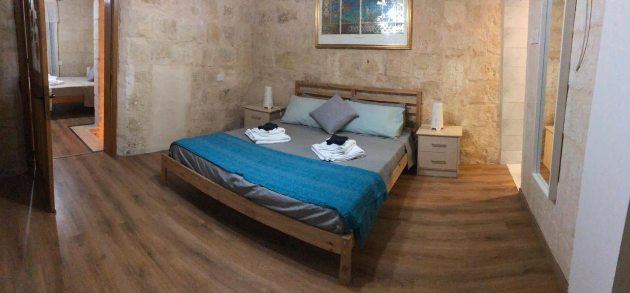 Appartement Floriana Cosy Townhouse Extérieur photo