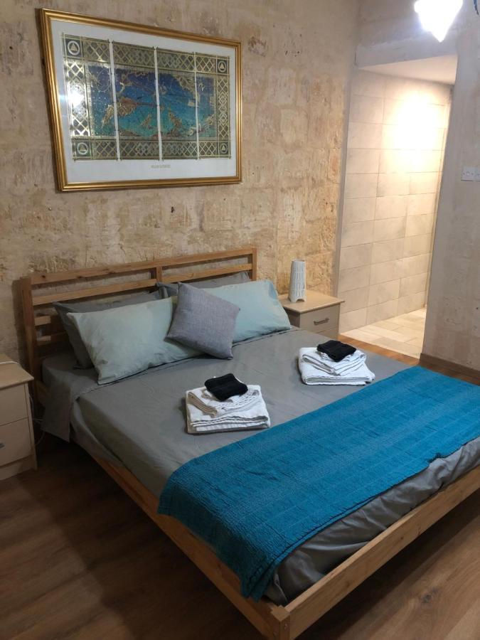 Appartement Floriana Cosy Townhouse Extérieur photo