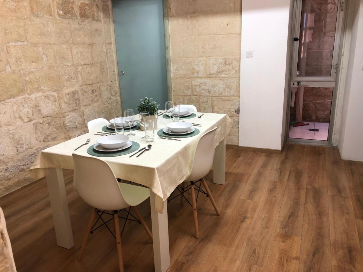 Appartement Floriana Cosy Townhouse Extérieur photo