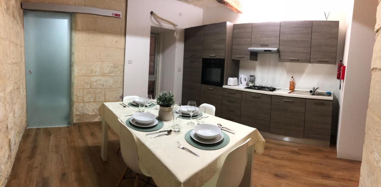 Appartement Floriana Cosy Townhouse Extérieur photo